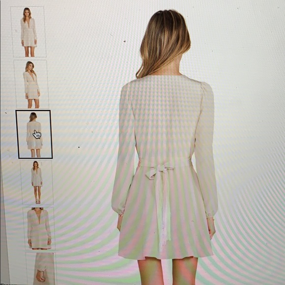 Carmella nude Michelli low cut dress - Picture 3 of 12